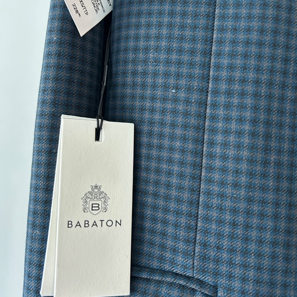 BNWT Aritzia Babaton Blazer - Picture 5 of 8